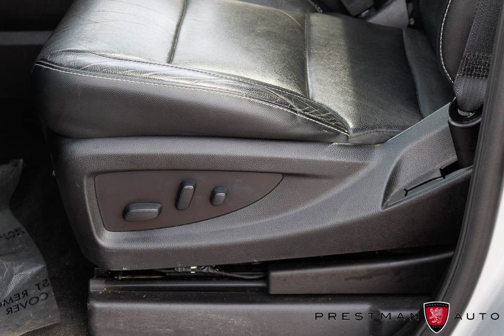 Used 2018 Chevrolet Tahoe Premier AWD/4WD image 27