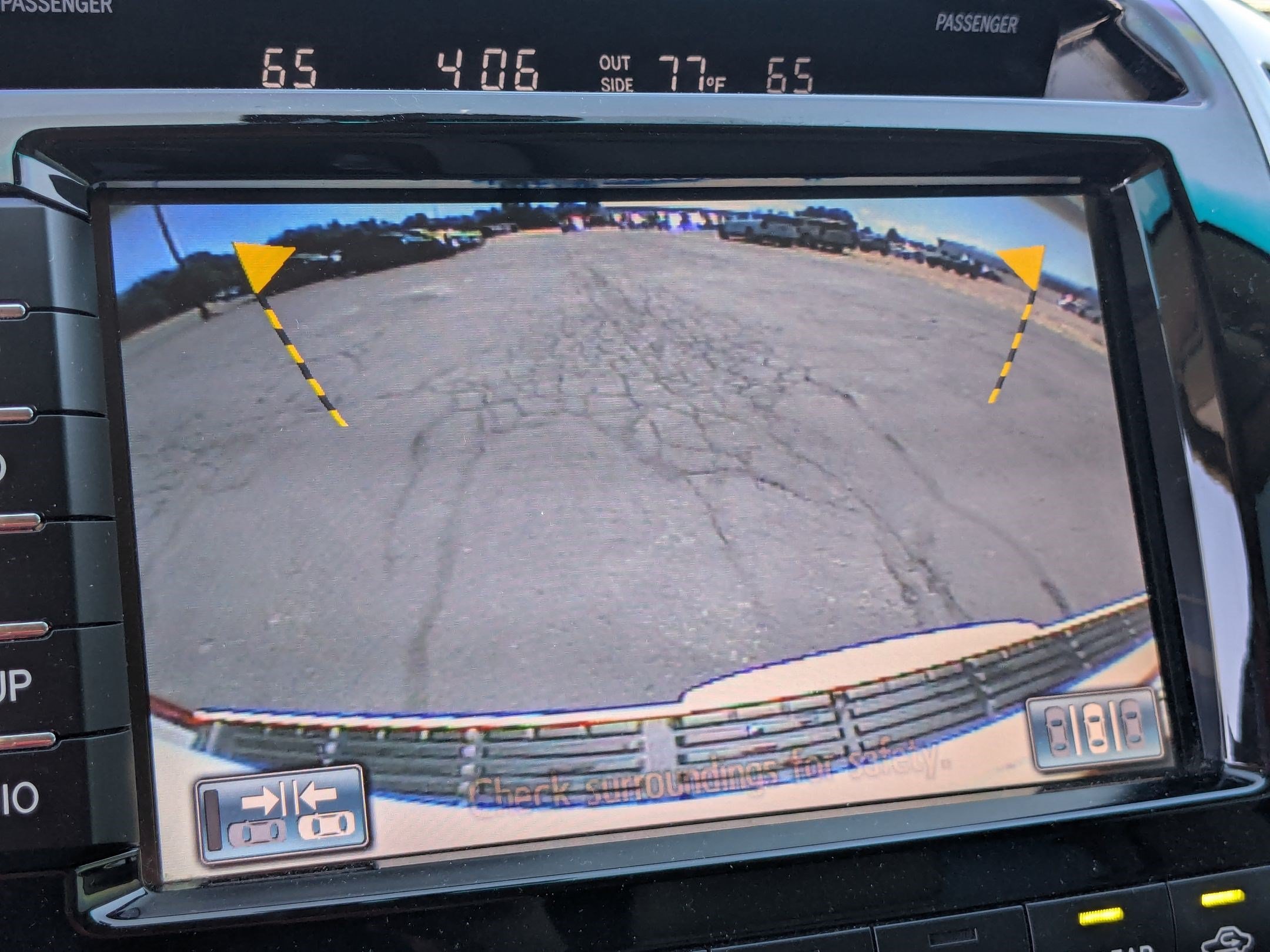 Used 2013 Toyota Land Cruiser AWD/4WD image 25