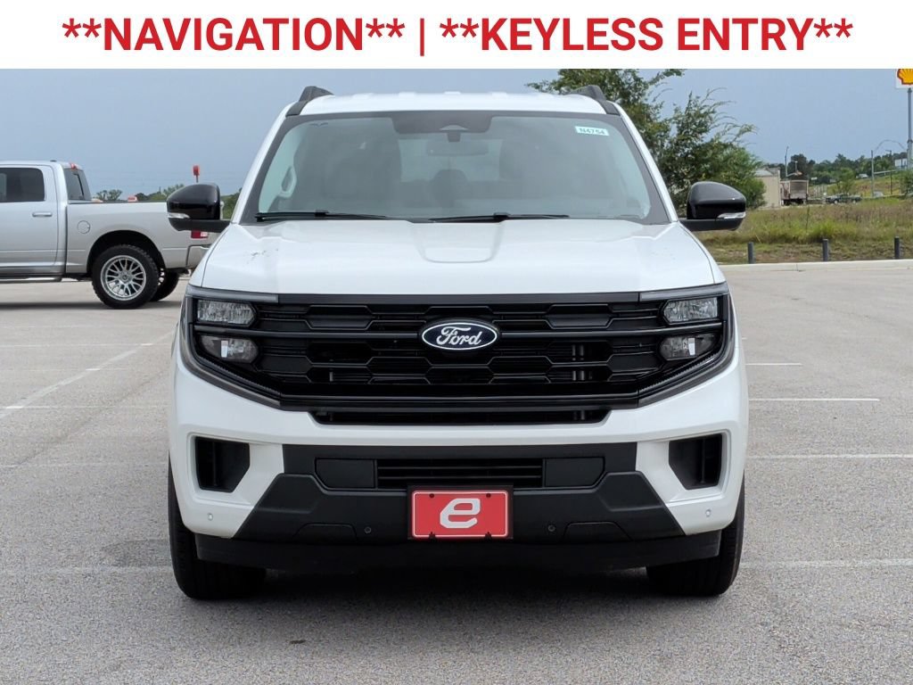 New 2027 Ford Expedition Active RWD image 2
