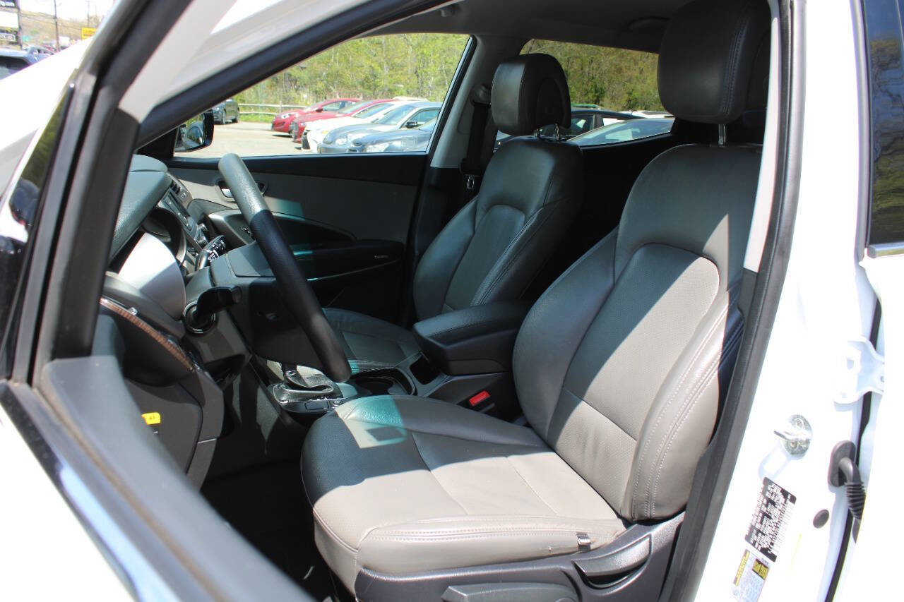 Used 2018 Hyundai Santa Fe Sport AWD/4WD image 24