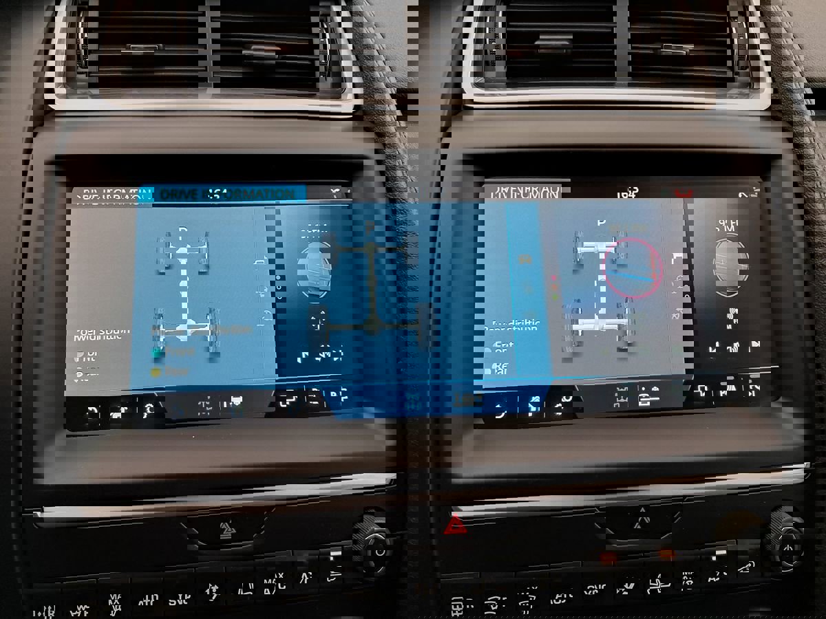 Used 2020 Jaguar E-PACE SE AWD/4WD image 29