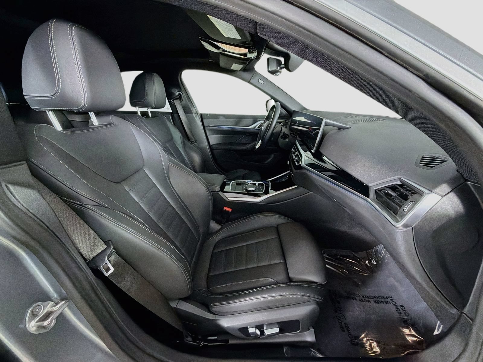 Certified 2023 BMW i4 eDrive40 w/ Premium Package RWD image 29