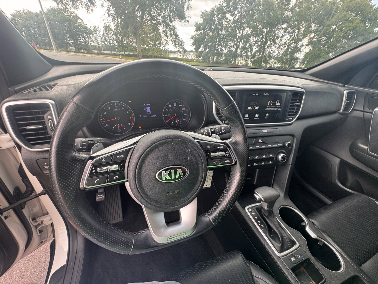 Used 2021 Kia Sportage S image 16