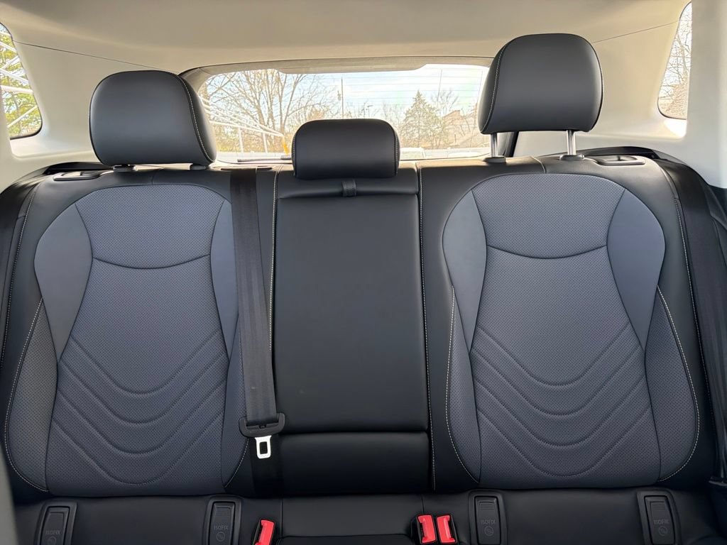 Used 2026 Volkswagen Tiguan SE AWD/4WD image 29
