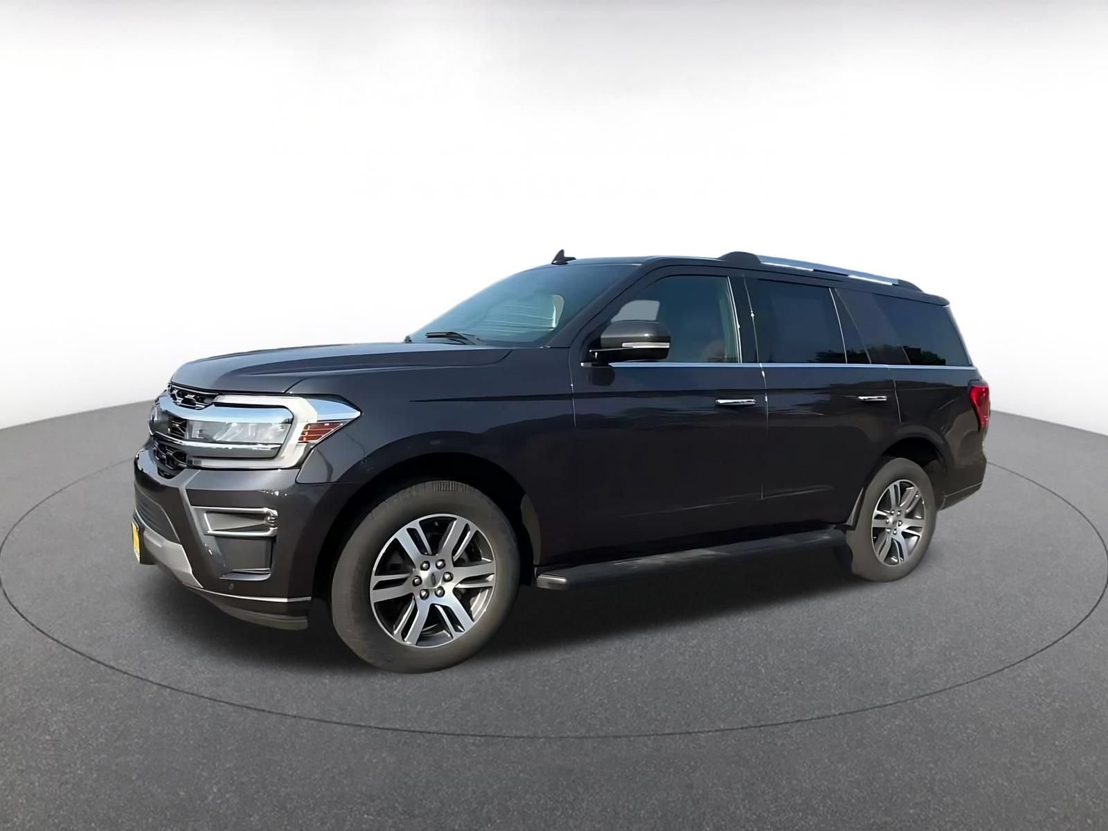 Used 2024 Ford Expedition Limited RWD image 7