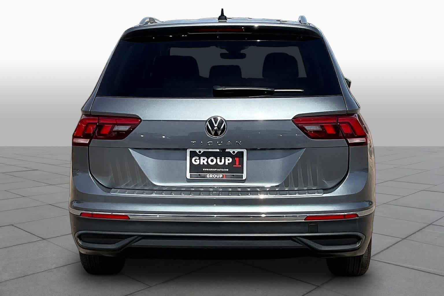 Used 2024 Volkswagen Tiguan Wolfsburg Edition FWD image 5