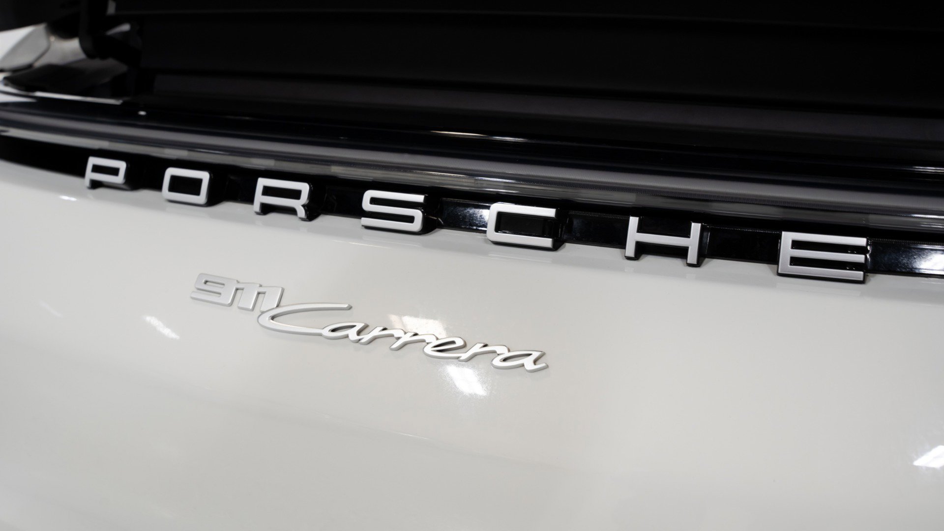 Used 2022 Porsche 911 Carrera image 34