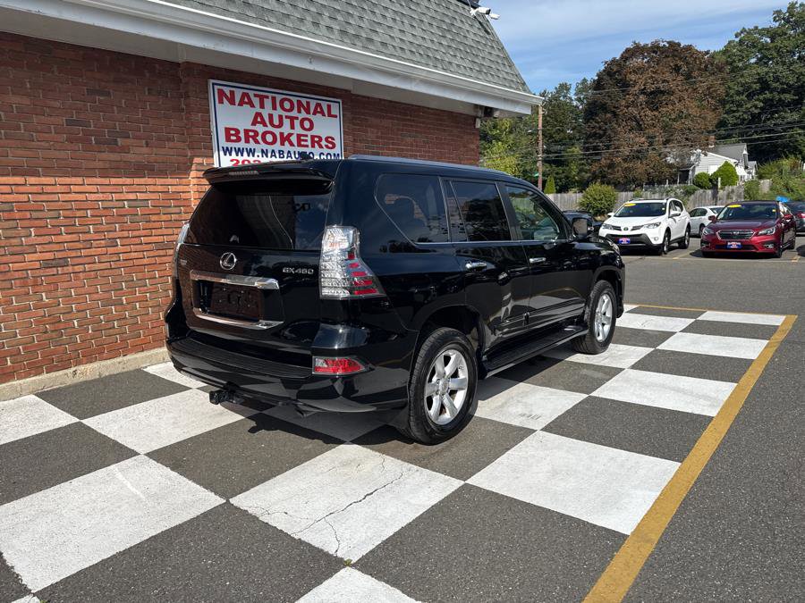 Used 2018 Lexus GX 460 image 3
