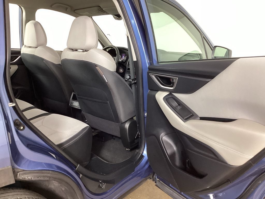 Used 2021 Subaru Forester AWD/4WD image 25