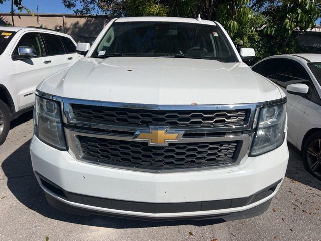 Used 2019 Chevrolet Suburban LT image 2