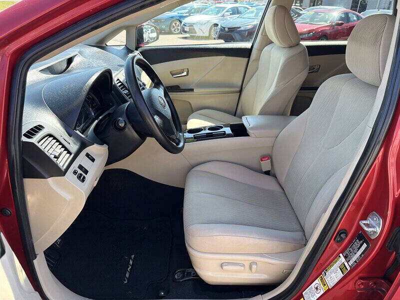 Used 2009 Toyota Venza FWD image 13