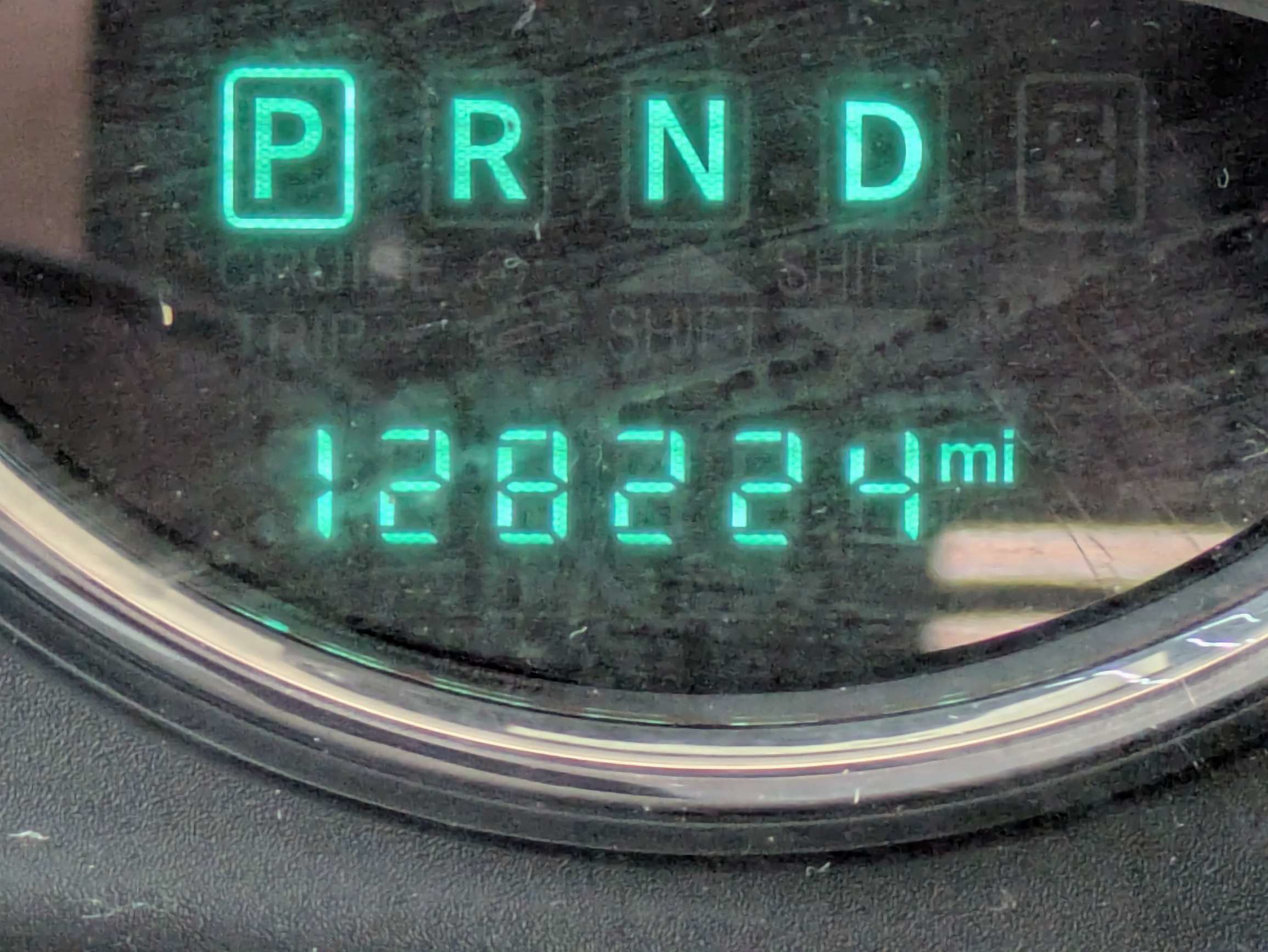 Used 2015 Jeep Wrangler Unlimited Sahara w/ Dual Top Group AWD/4WD image 25