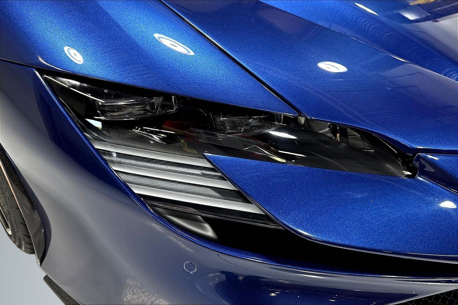 Used 2022 Ferrari SF90 Spider AWD/4WD image 26