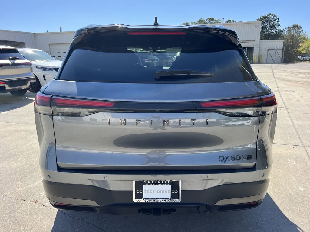 Certified 2026 INFINITI QX60 Autograph w/ Dark Cargo Package AWD/4WD image 4