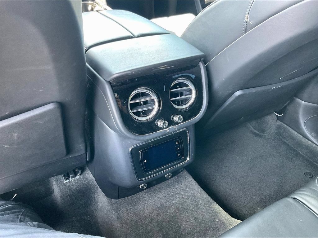 Used 2019 Bentley Bentayga AWD/4WD image 10