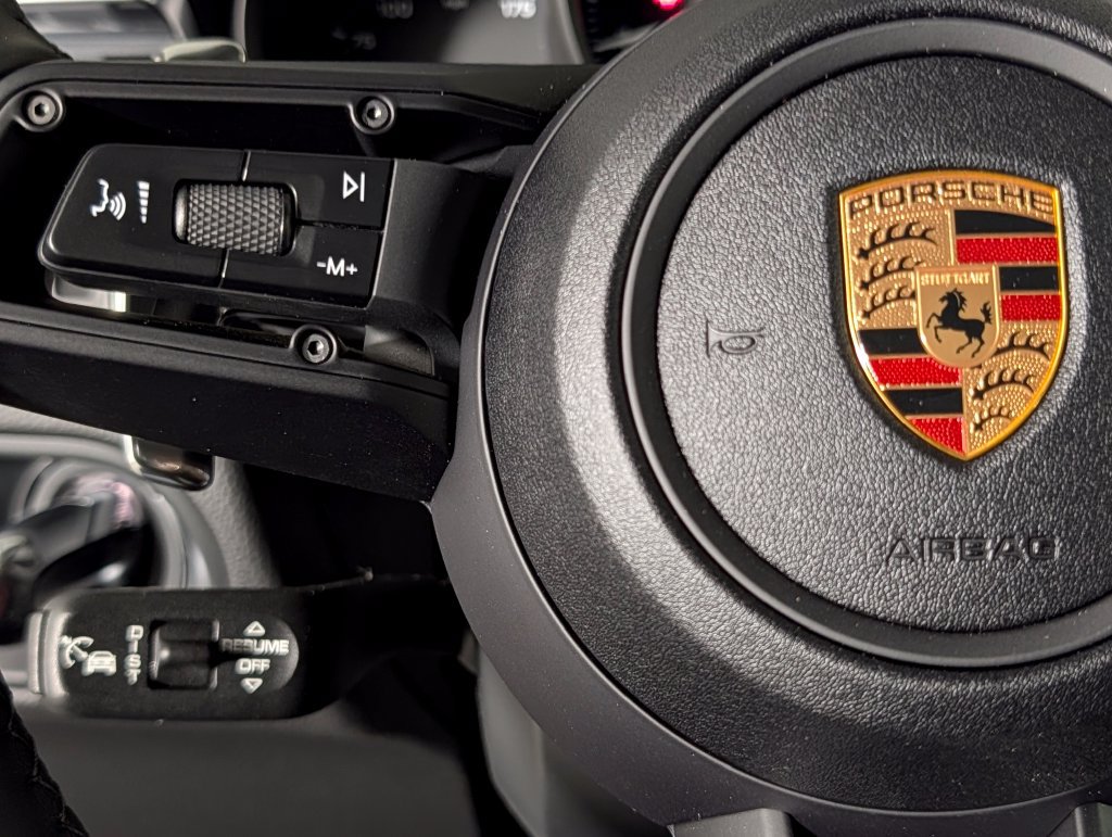 New 2026 Porsche Macan AWD/4WD image 37