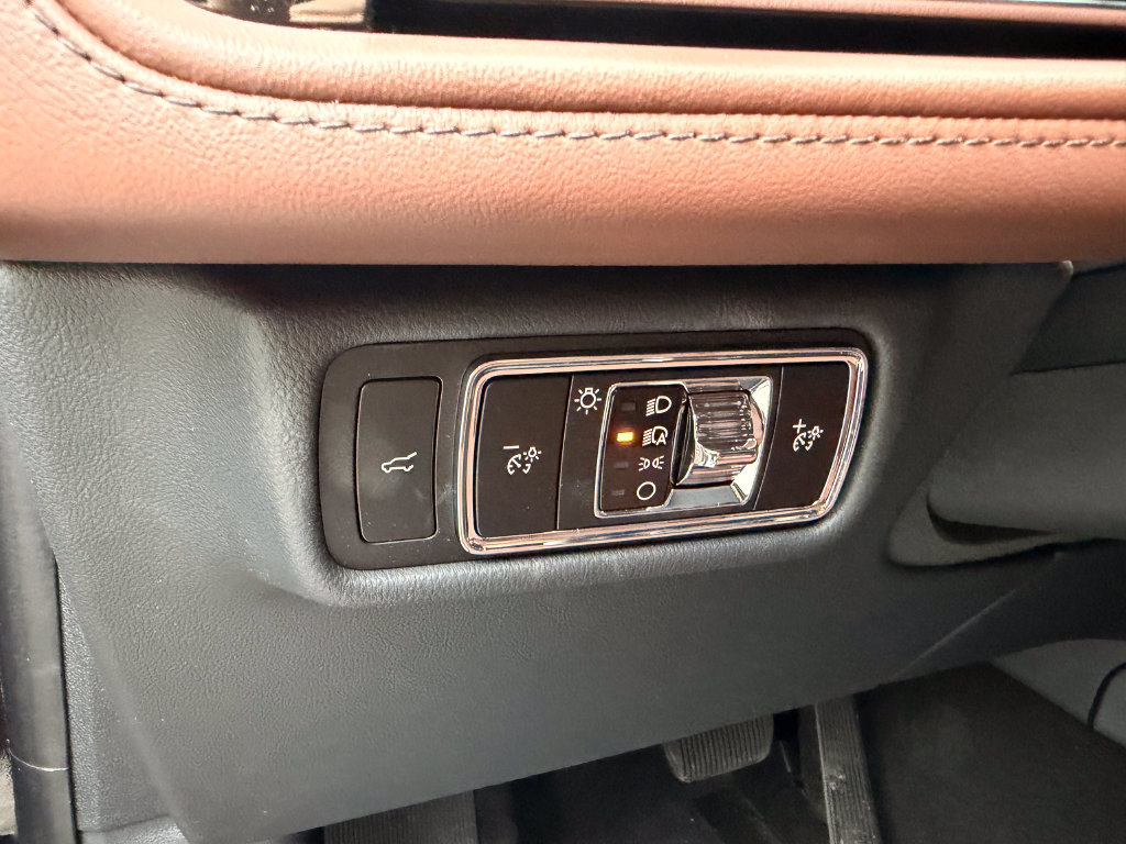 New 2026 Lincoln Aviator Reserve AWD/4WD image 13
