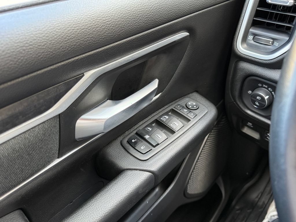 Used 2022 RAM 1500 Big Horn AWD/4WD image 25
