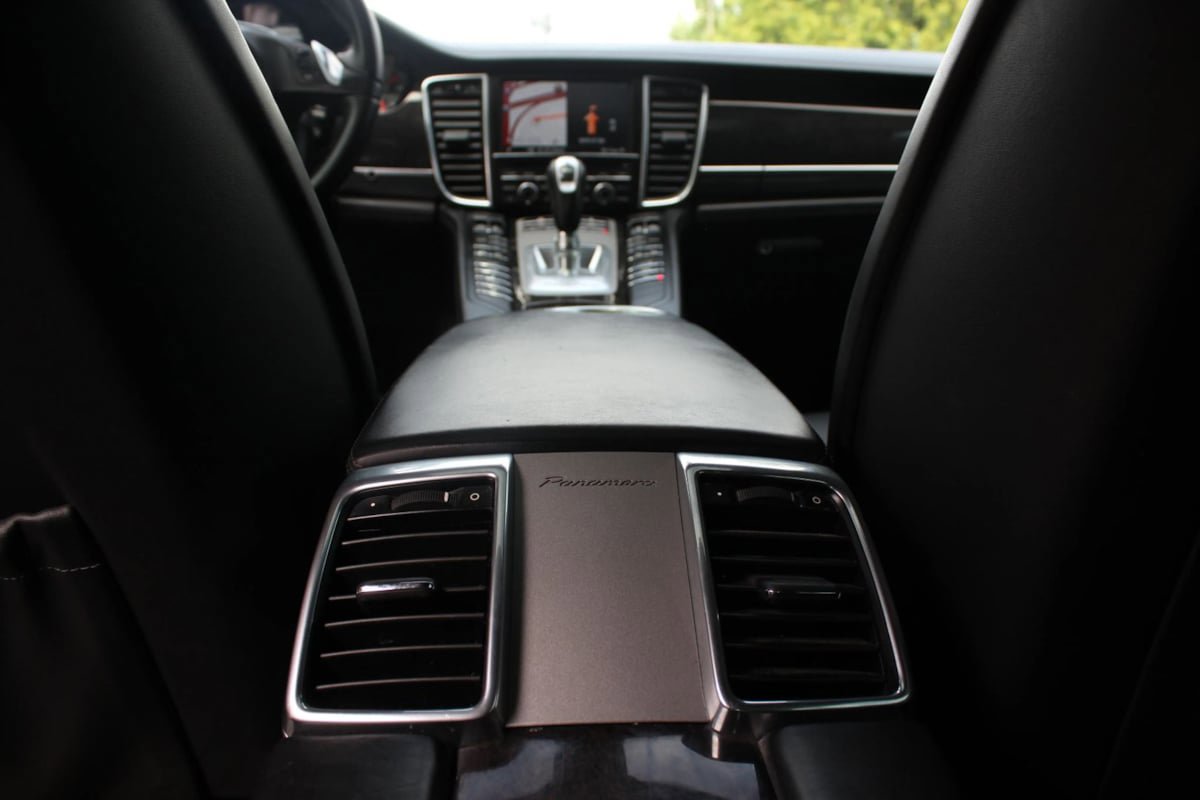 Used 2013 Porsche Panamera GTS image 36
