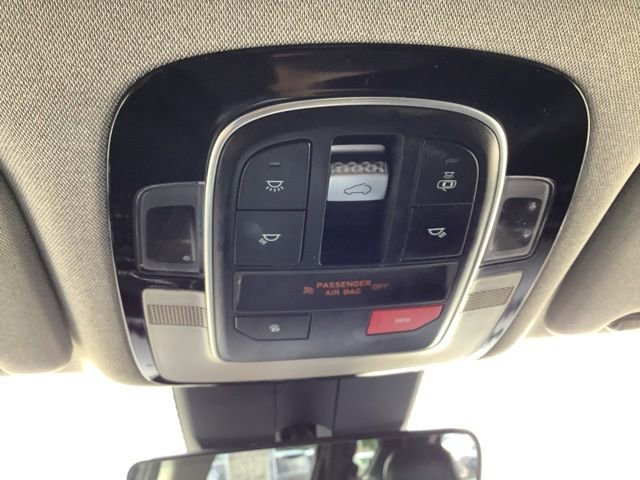 Used 2023 Hyundai Santa Fe Limited AWD/4WD image 35