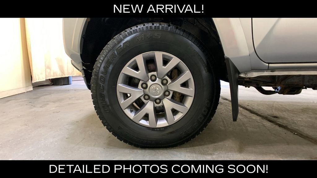 Used 2019 Toyota Tacoma SR5 AWD/4WD image 36