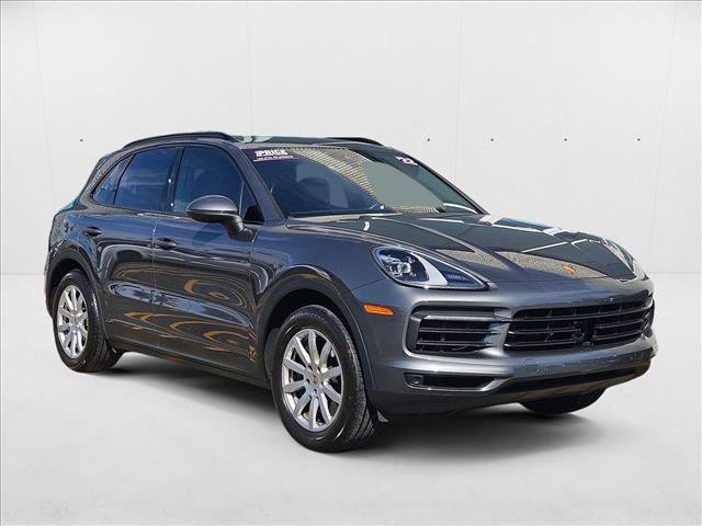Used 2022 Porsche Cayenne image 3
