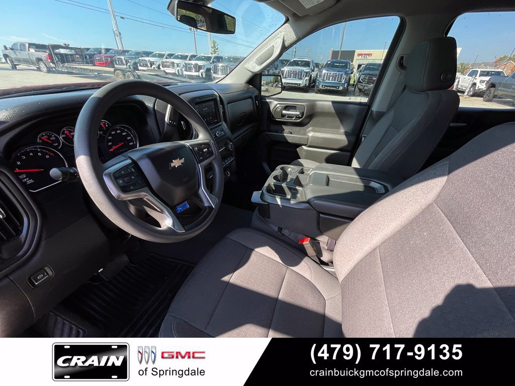 Used 2022 Chevrolet Silverado 1500 Custom w/ Safety Confidence Package RWD image 9