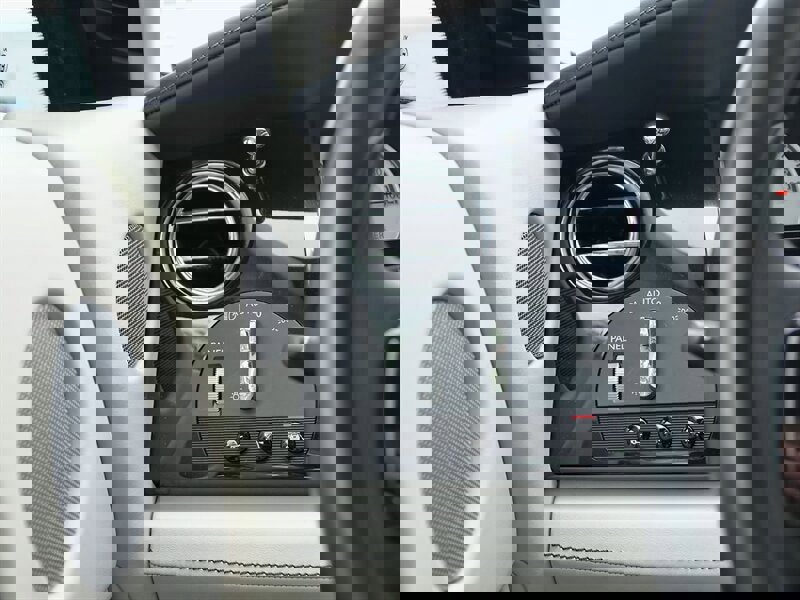 Used 2016 Rolls-Royce Wraith image 26