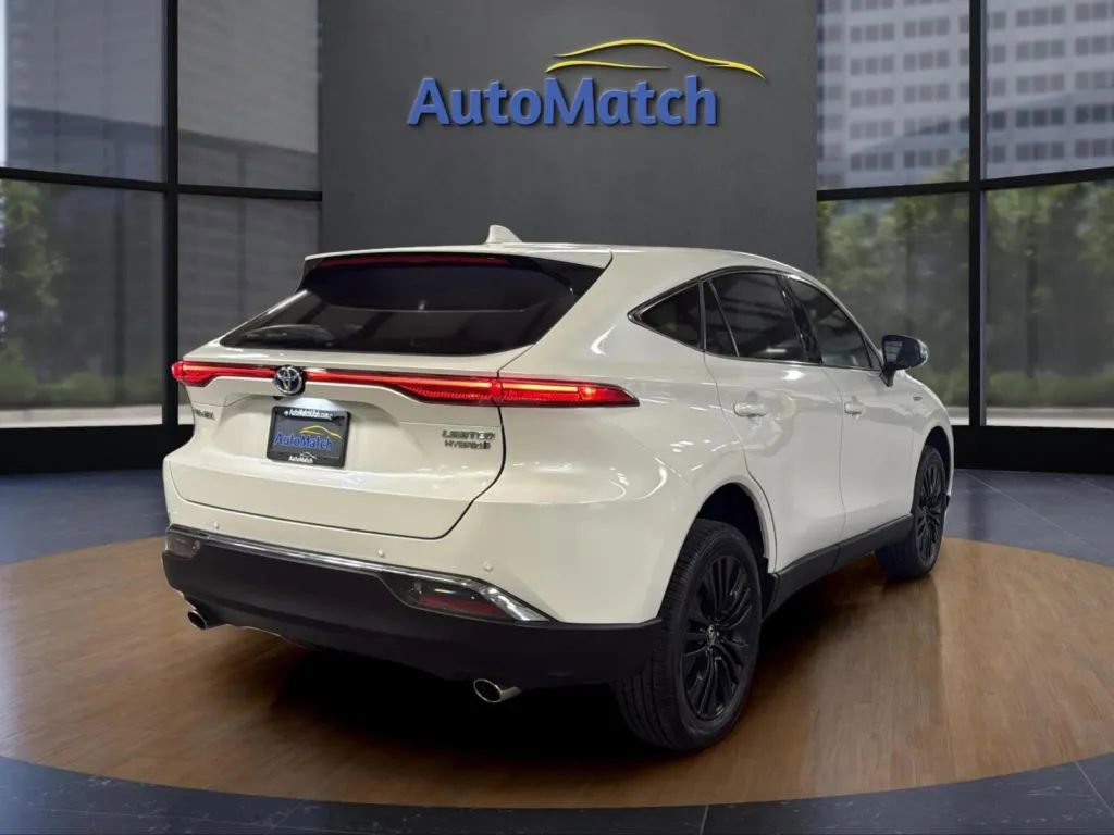 Used 2021 Toyota Venza Limited w/ Advanced Technology Package image 10