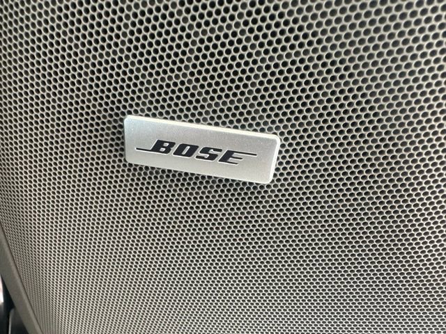 Used 2022 Chevrolet Tahoe LT w/ Luxury Package AWD/4WD image 17