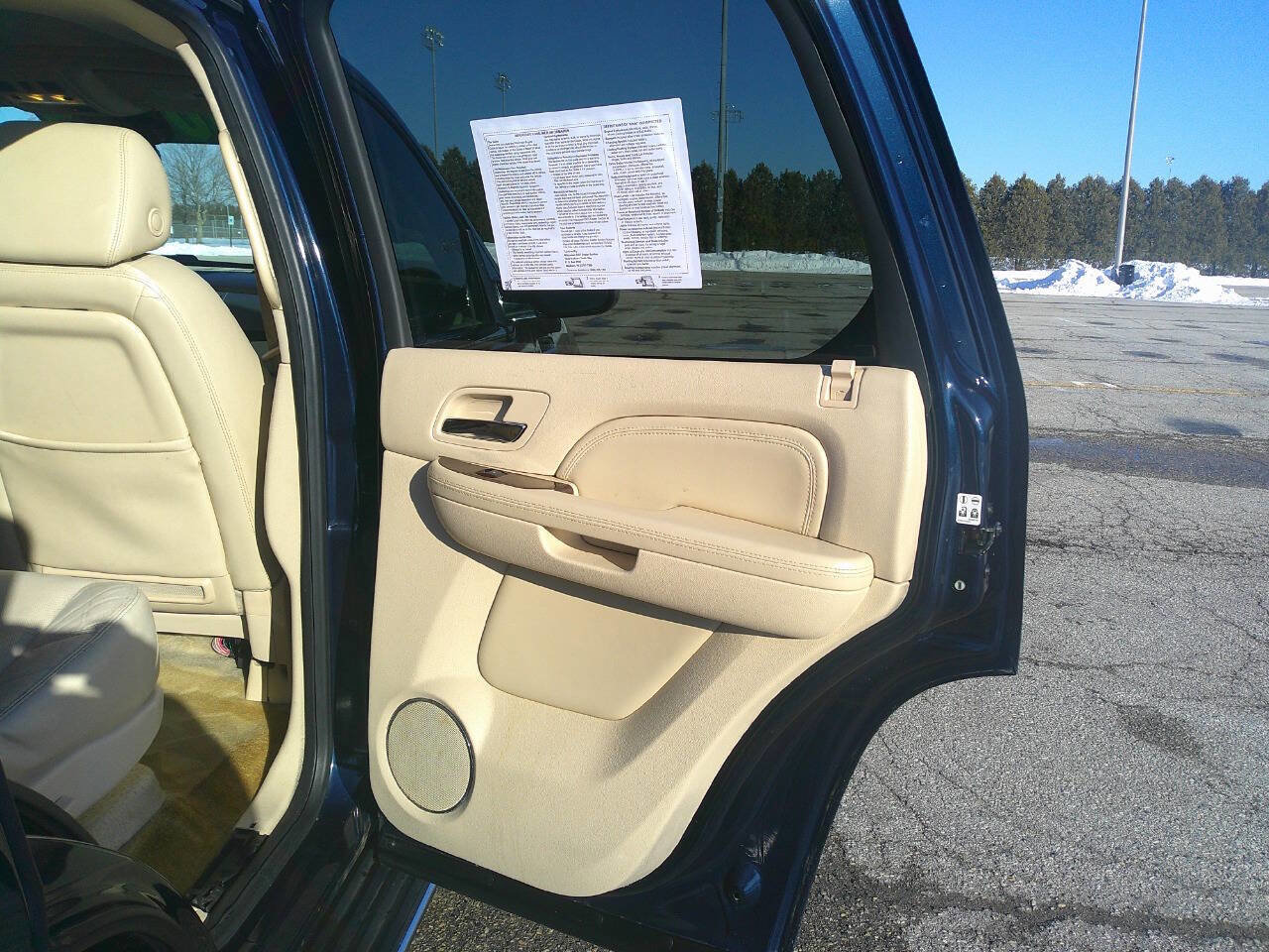 Used 2008 Cadillac Escalade AWD image 14