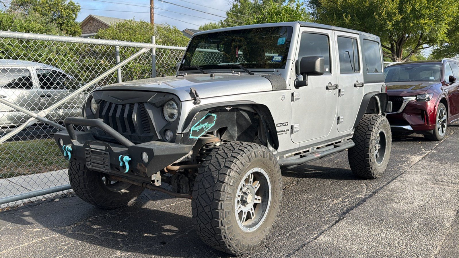 Used 2015 Jeep Wrangler Unlimited Sport w/ Connectivity Group AWD/4WD image 24