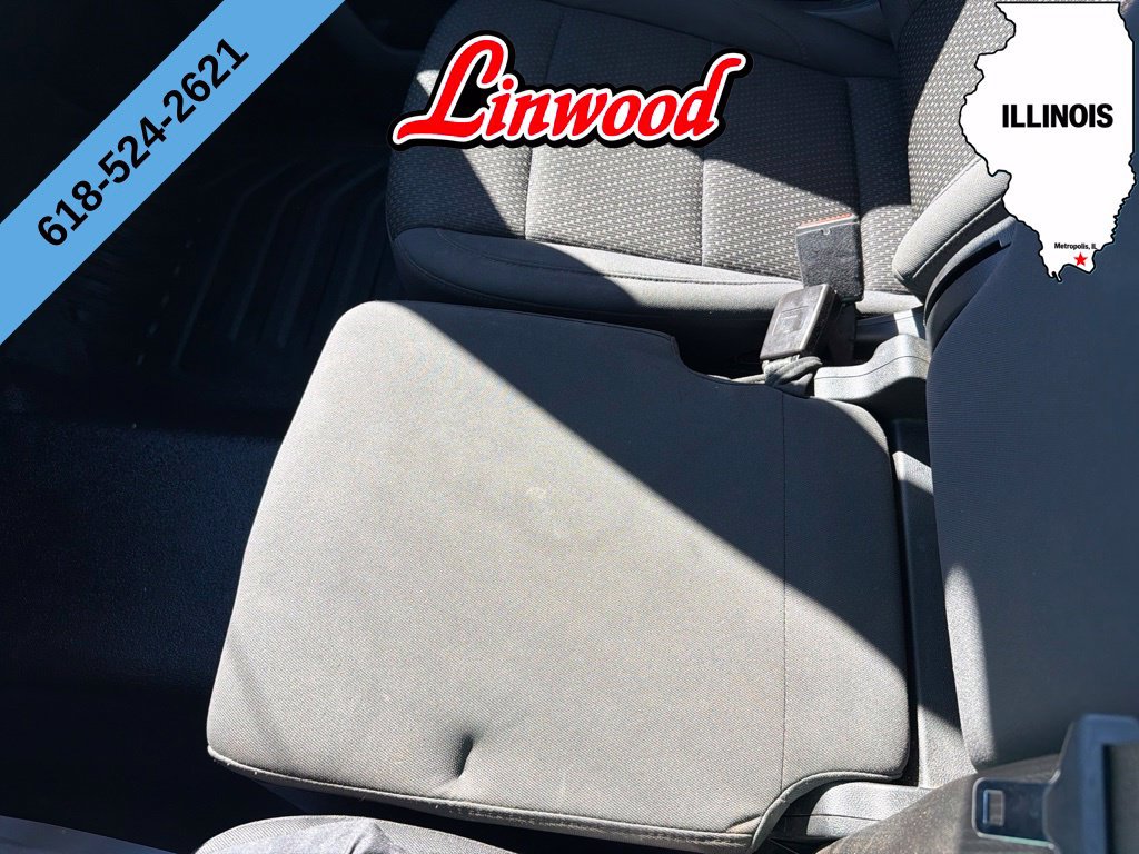 Used 2025 Chevrolet Silverado 1500 W/T RWD image 14
