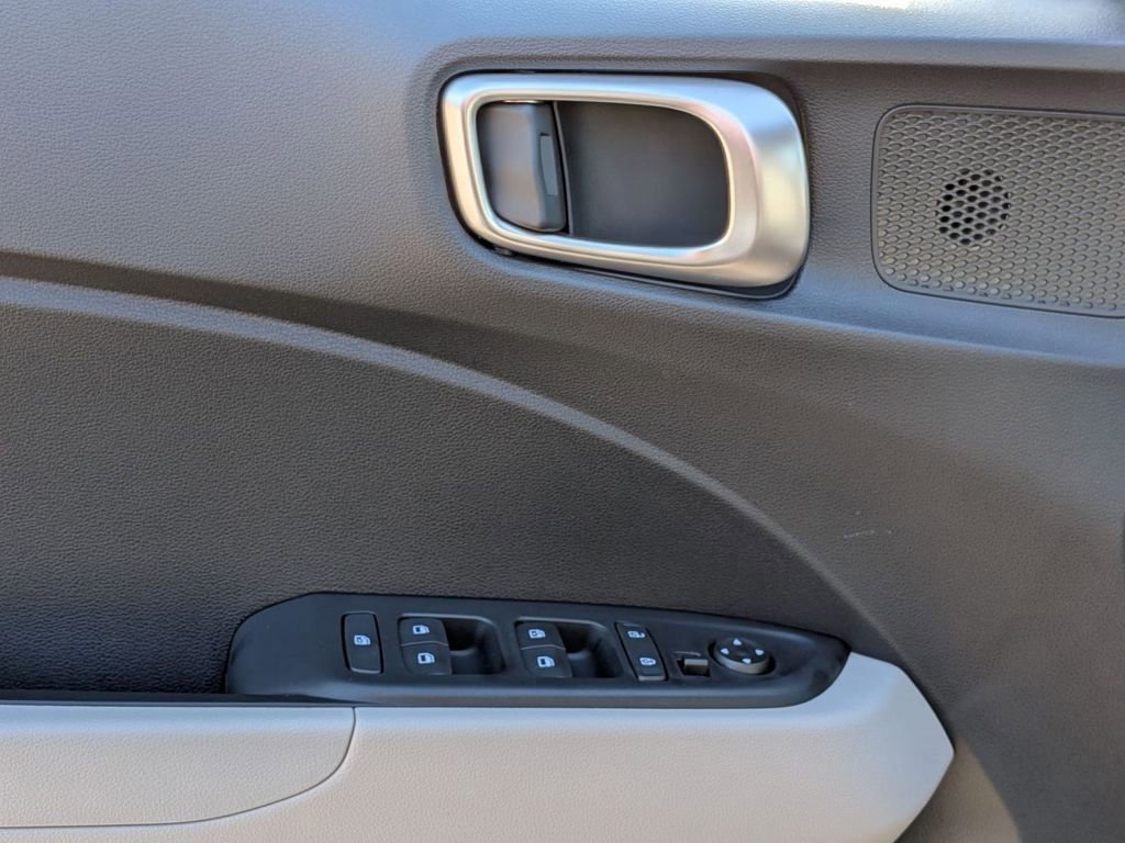 New 2026 Hyundai Venue SEL FWD image 14