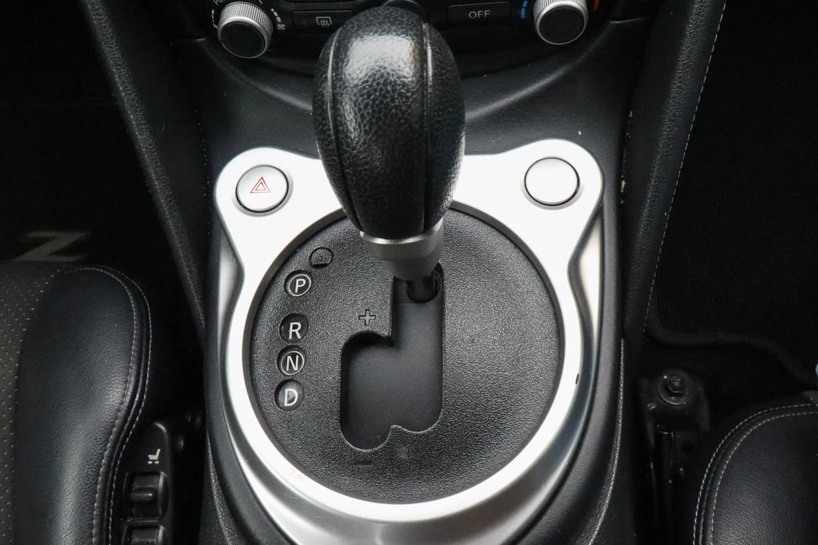 Used 2012 Nissan 370Z Touring w/ Sport Pkg image 9