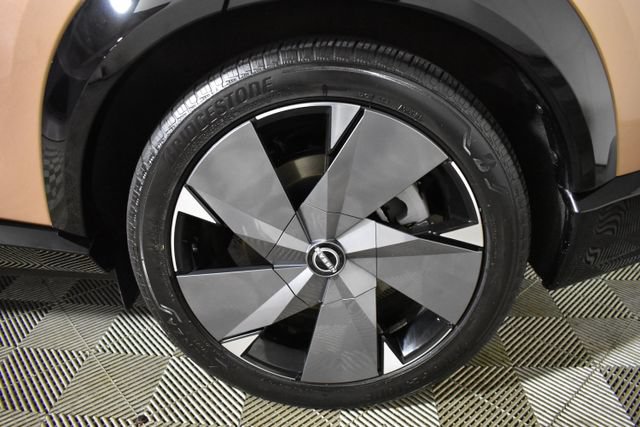 Used 2024 Nissan Ariya AWD image 47