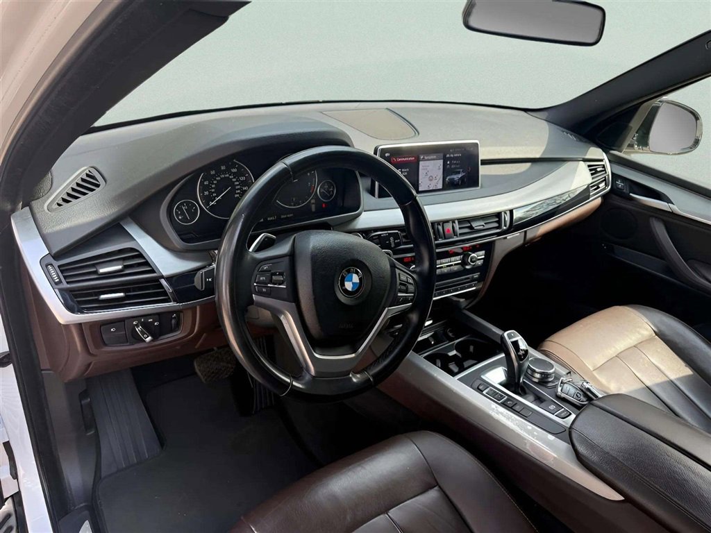 Used 2018 BMW X5 sDrive35i RWD image 11