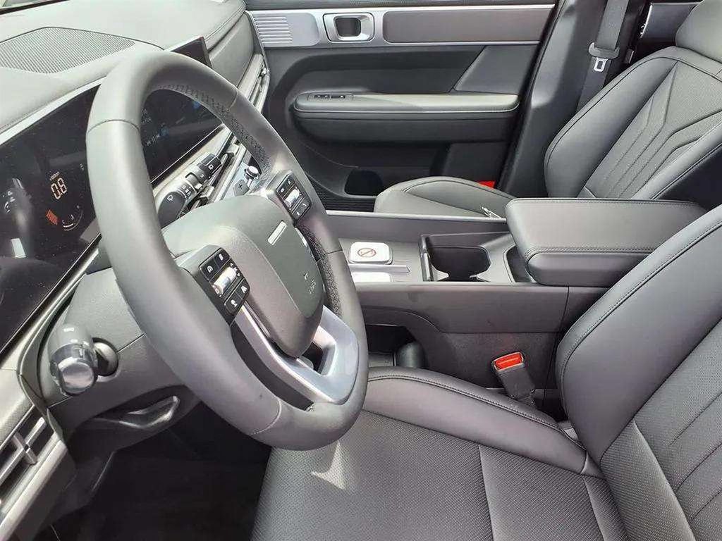 New 2026 Hyundai Santa Fe SEL FWD image 11