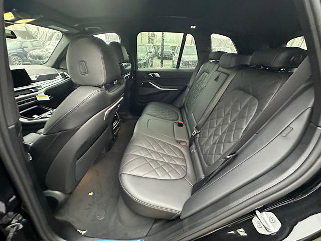 New 2026 BMW X5 xDrive50e w/ M Sport Package image 5