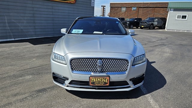Used 2018 Lincoln Continental Reserve w/ Luxury Package AWD/4WD image 3