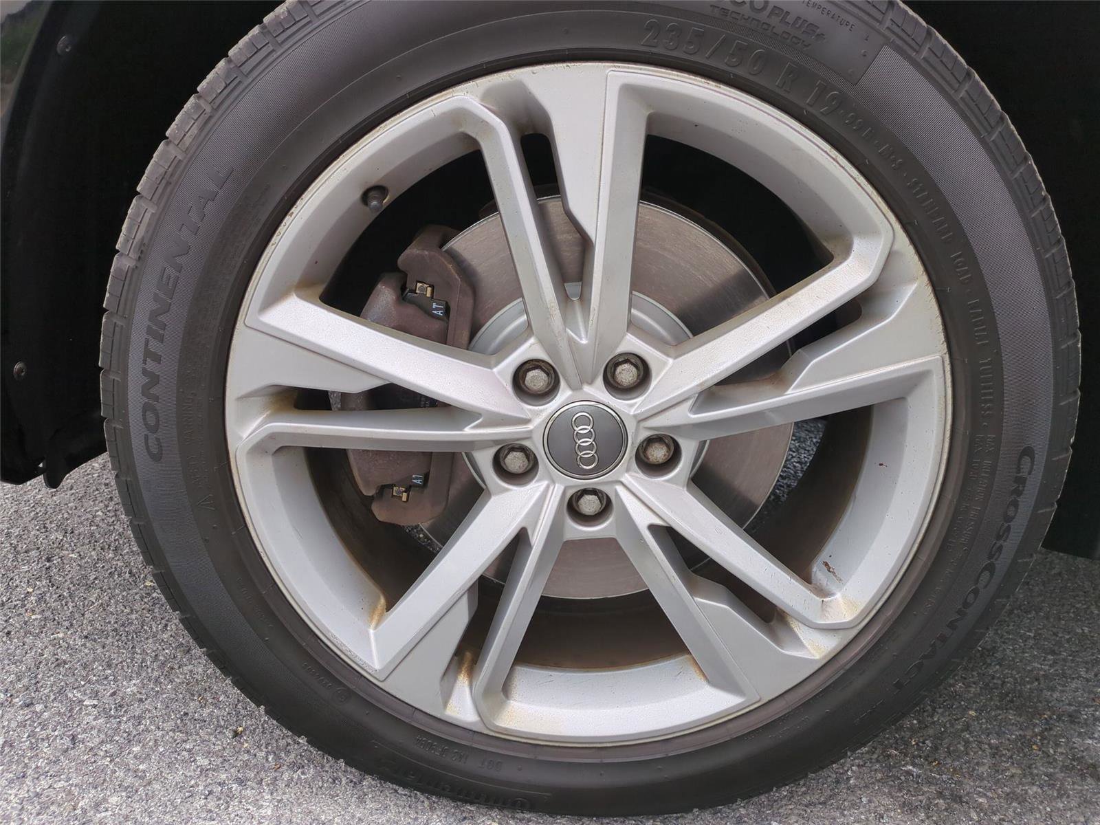 Used 2019 Audi Q3 2.0T Premium Plus w/ Premium Plus Package image 23