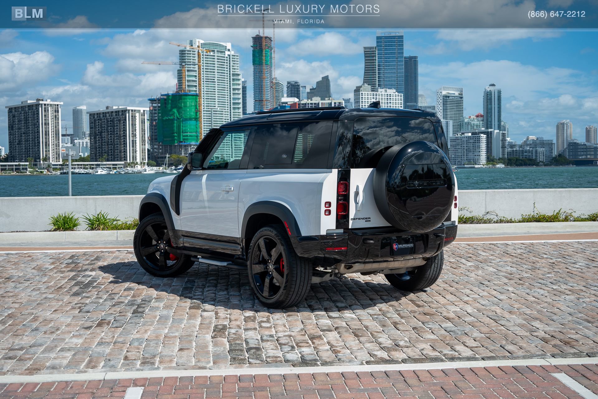 Used 2022 Land Rover Defender 90 X-Dynamic HSE image 11