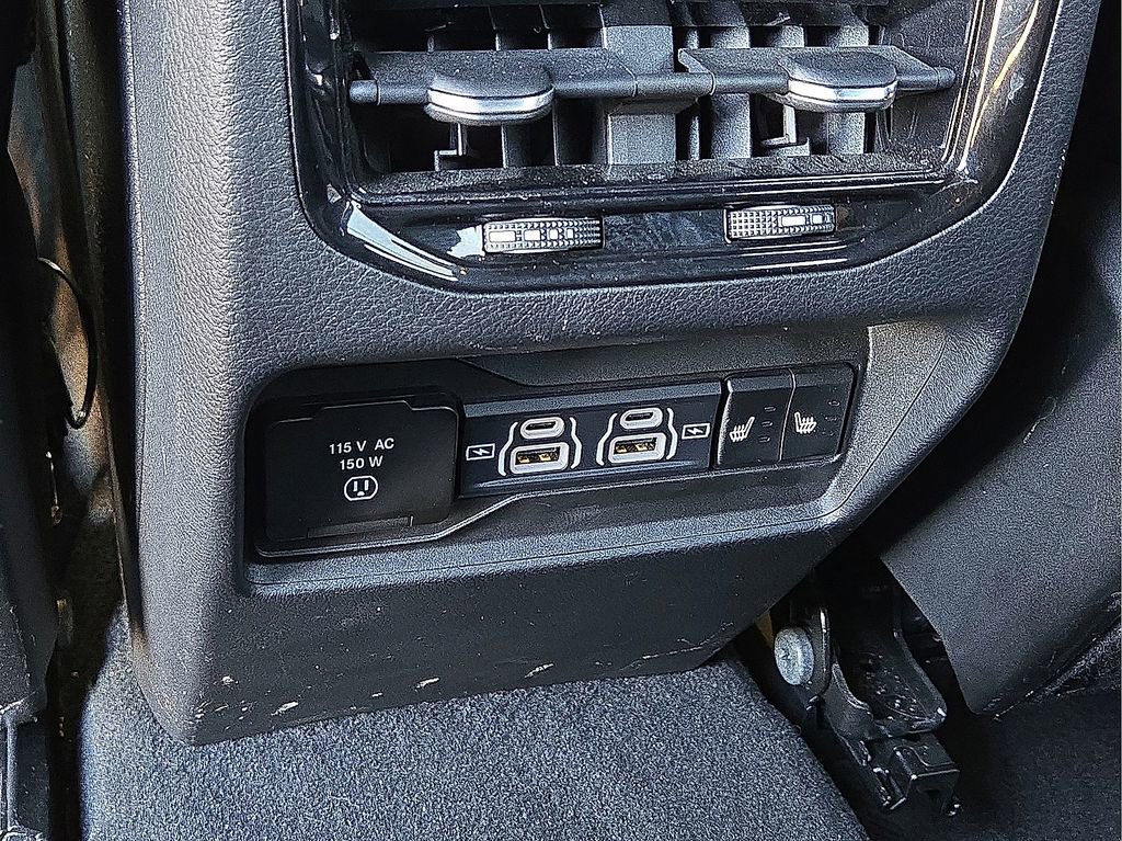 Used 2022 Jeep Grand Cherokee Overland image 18