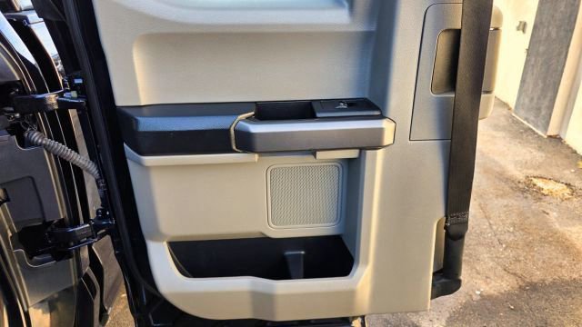 Used 2020 Ford F250 XLT image 28