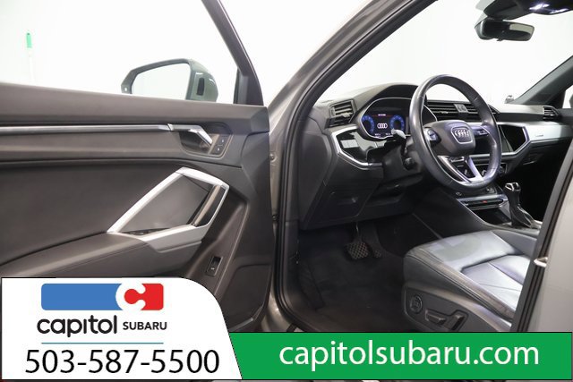 Used 2020 Audi Q3 2.0T Premium w/ Convenience Package AWD/4WD image 8