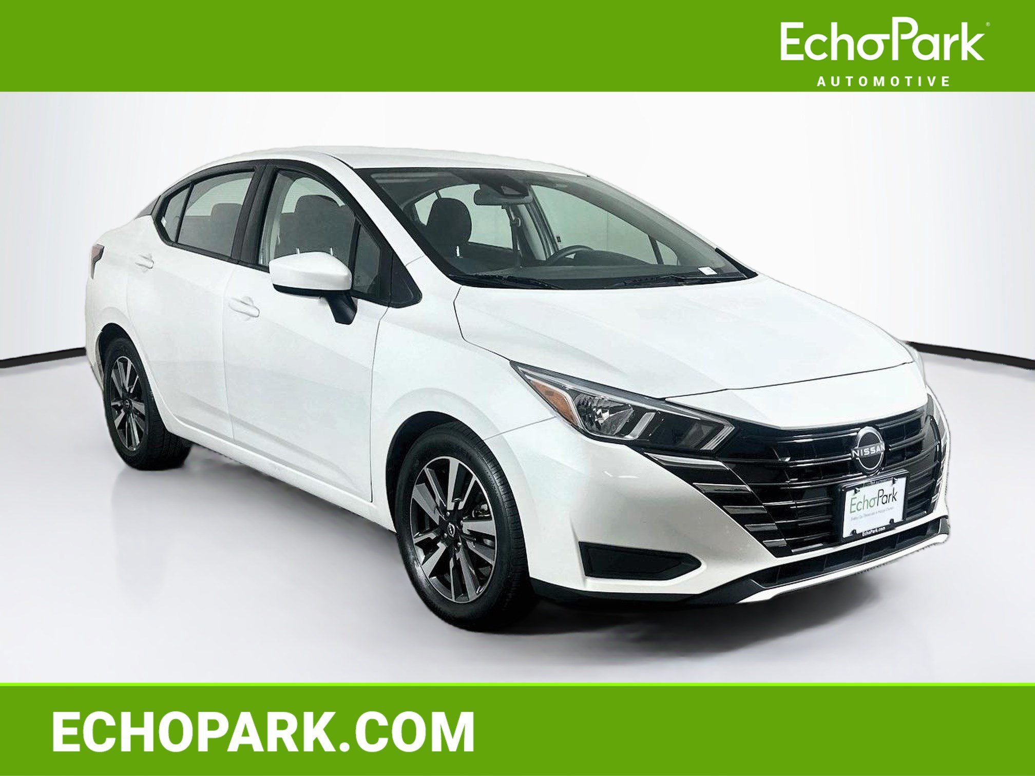 Used 2024 Nissan Versa SV FWD image 1