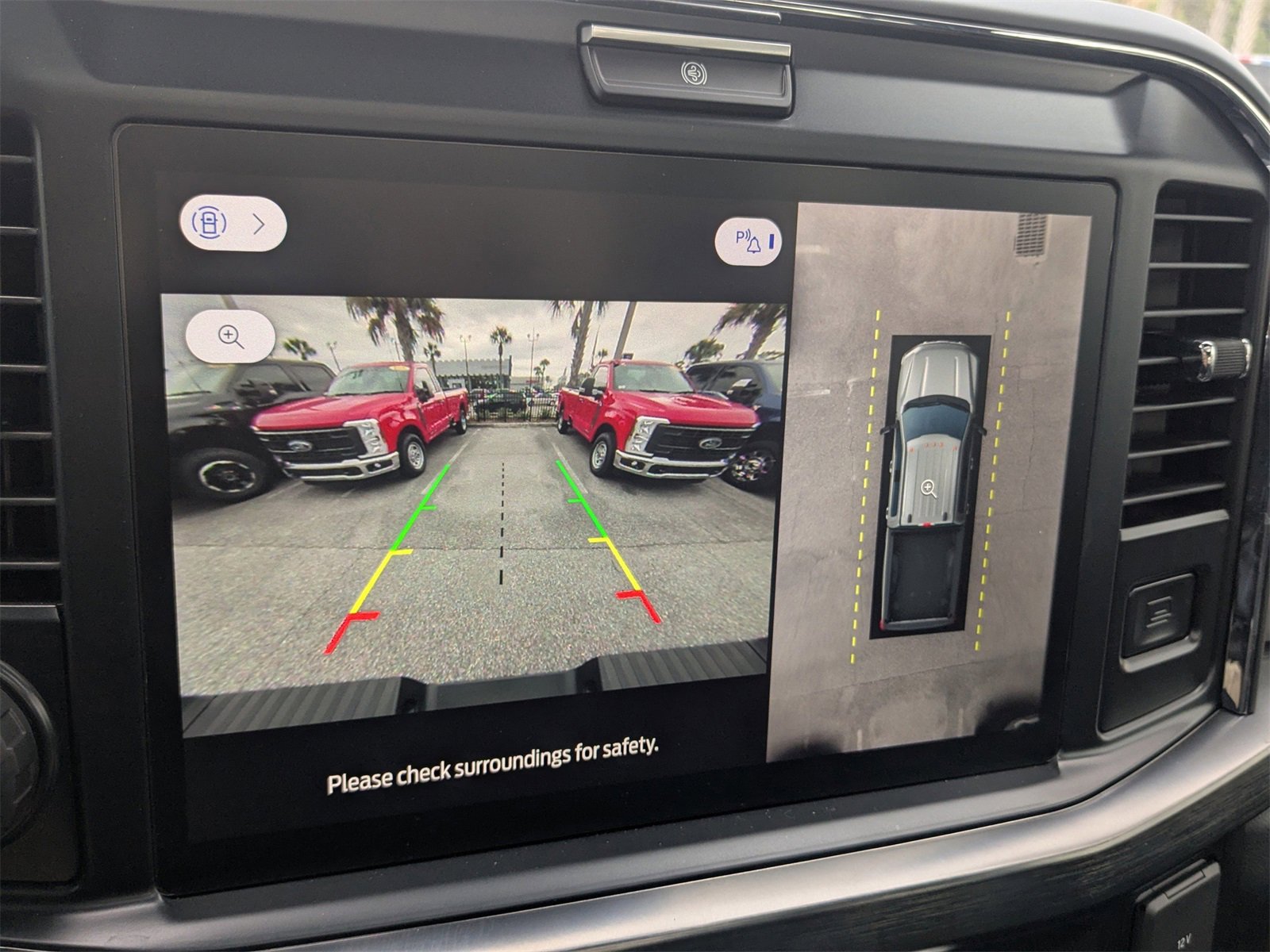 New 2025 Ford F350 Lariat w/ Lariat Ultimate Package image 24