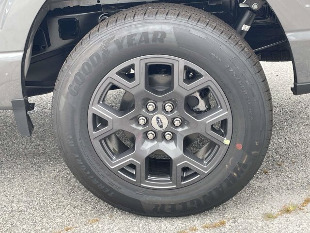 New 2026 Ford F150 STX w/ Equipment Group 200A RWD image 7