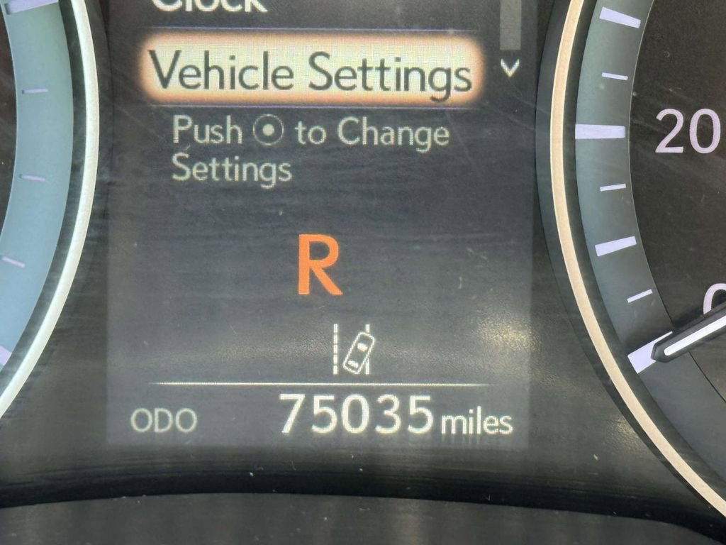 Used 2016 Lexus ES 350 w/ Luxury Package w/Wood Trim FWD image 31