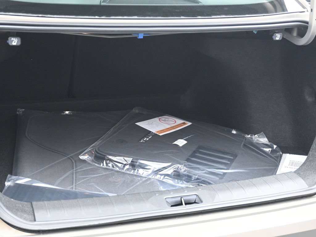 New 2026 Nissan Sentra SV w/ SV Convenience Package FWD image 19